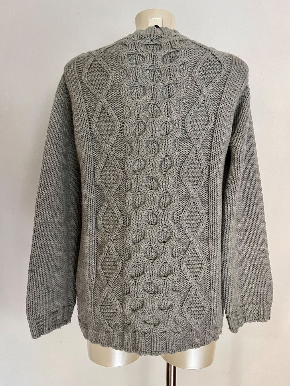 Moncler Maglioni & Felpe: Moncler pullover M over 400€! – Usato da Barna venduto da orbuyorcry 2