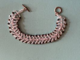 Armband aus Glasperlen und versilberter Verschluss handgemac
