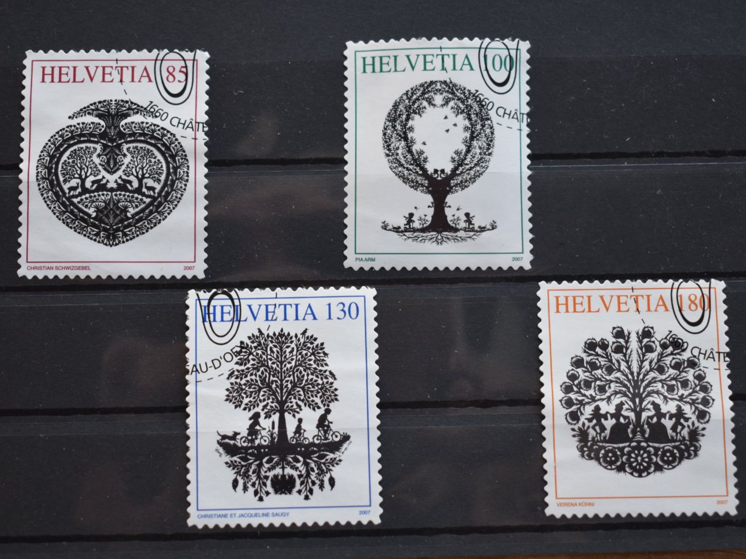 Tous les timbres: Scherenschnitt ganzer Satz  B0707F – D'occasion à Bettingen par Gluscht-Oase