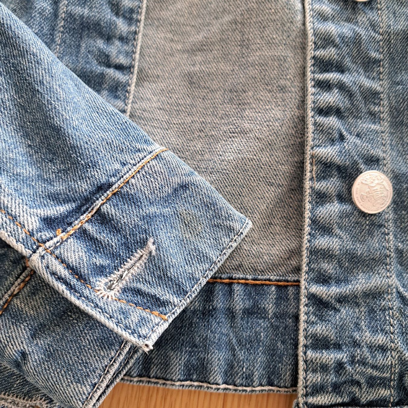 Jeans: Jeans Jacke Damen Gr.40 – Usato da Steinen venduto da kelli13 4