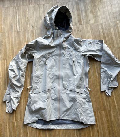 Norrona More Gore Tex Damen Jacke Gr. M Neu