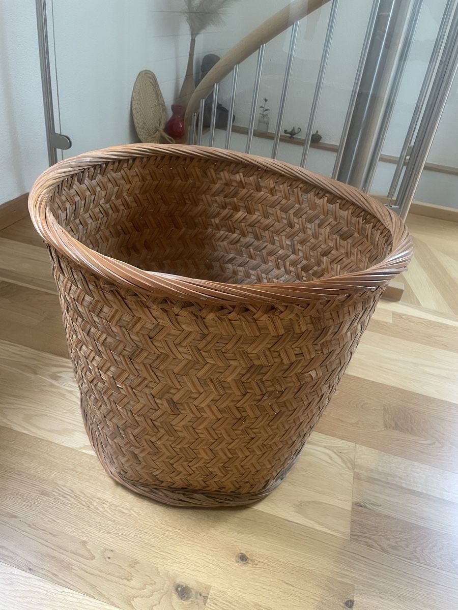 Altro per la casa: Grosser Korb – Usato da Zürich venduto da Derya011