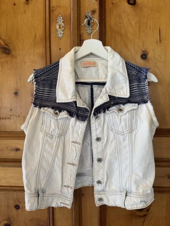 Stradivarius Jeansweste, Gr. M, Top Zustand für den Sommer!