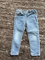 Zara Kinderjeans Gr 104