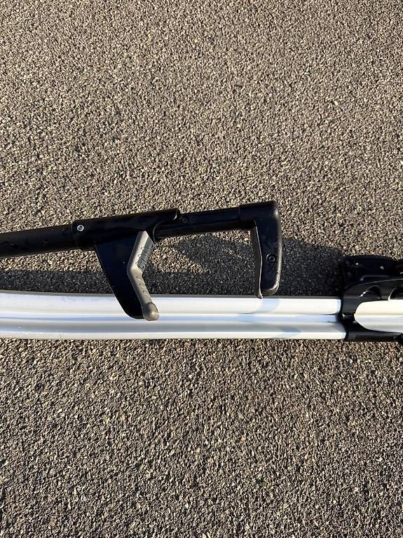 Portapacchi: Thule DachfahrradTräger – Usato da Hettlingen venduto da saimen666 2