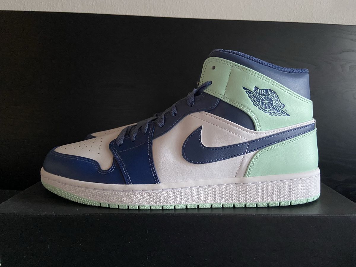 Jordan Scarpe da uomo: Air Jordan 1 Mid Mystic Navy/Mint – Nuovo (secondo la descrizione) da Balsthal venduto da Sven.sch 1