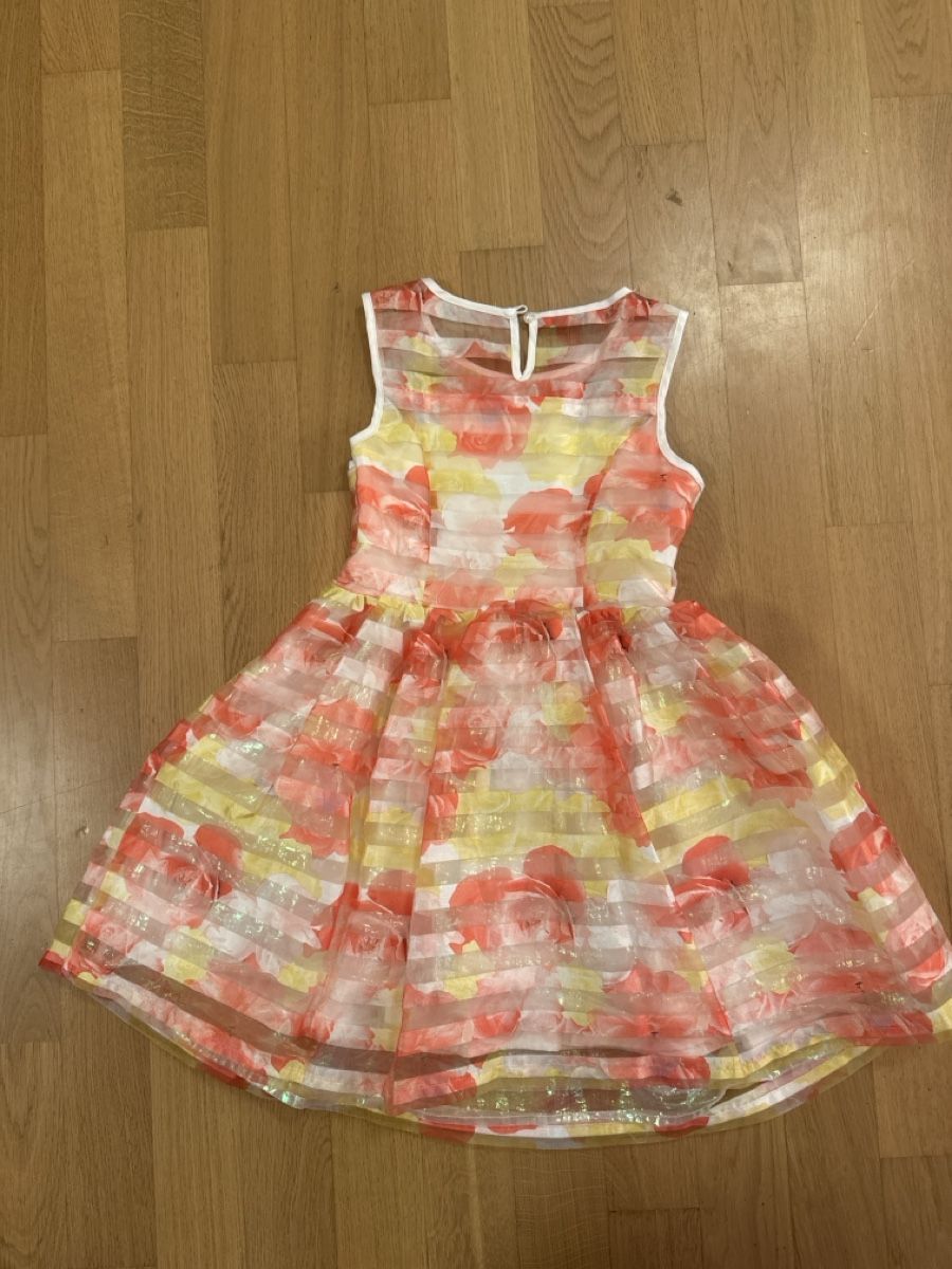 Guess Kleider & Röcke: Guess Sommerkleid mit Blumenmuster, Gr. 6 – Gebraucht aus Urdorf von Danii86 3