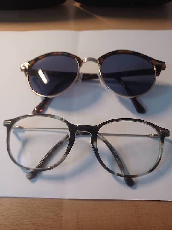 Occhiali & Lenti: Lunettes avec correction – Usato da Soyhières venduto da 5jm_5czl