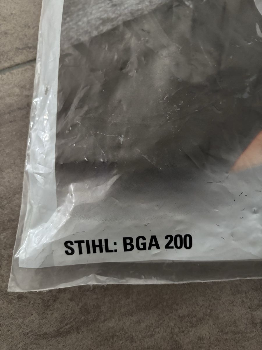 Stihl Aspirateurs & souffleurs à feuilles: Stihl BGA 200 Tragsystem – Neuf avec emballage d'origine à Muhen par goldy81 2