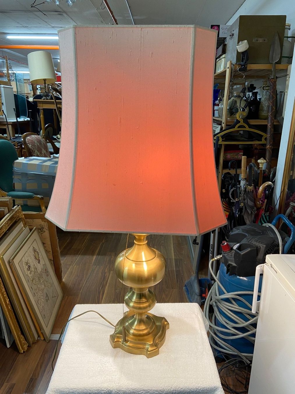 Lampen: ELEGANTE TISCHLAMPE AUS MESSING – Gebraucht aus Dietikon von brocki-eyra 8
