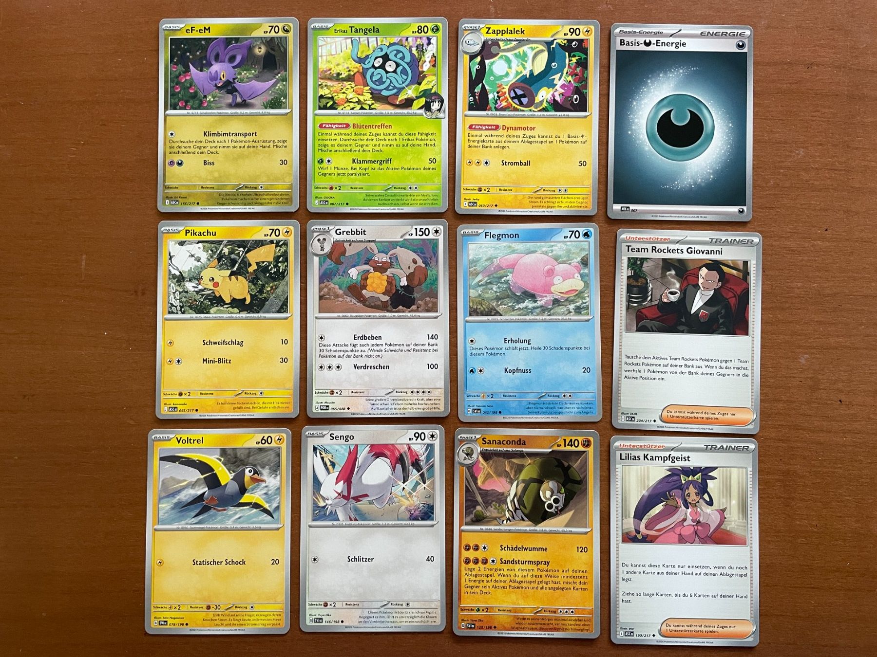 Pokémon Carte collezionabili: Pokemon 12er Karten Set (Versand gratis) – Nuovo (secondo la descrizione) da Chur venduto da Angerson