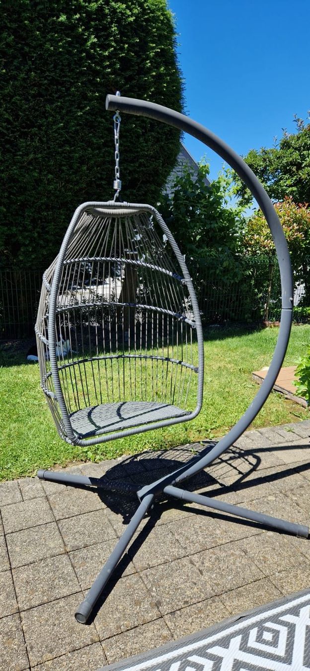 Poltrone pensili da giardino: Gartenhängesitz mit Polster – Nuovo (secondo la descrizione) da Galgenen venduto da vector1112