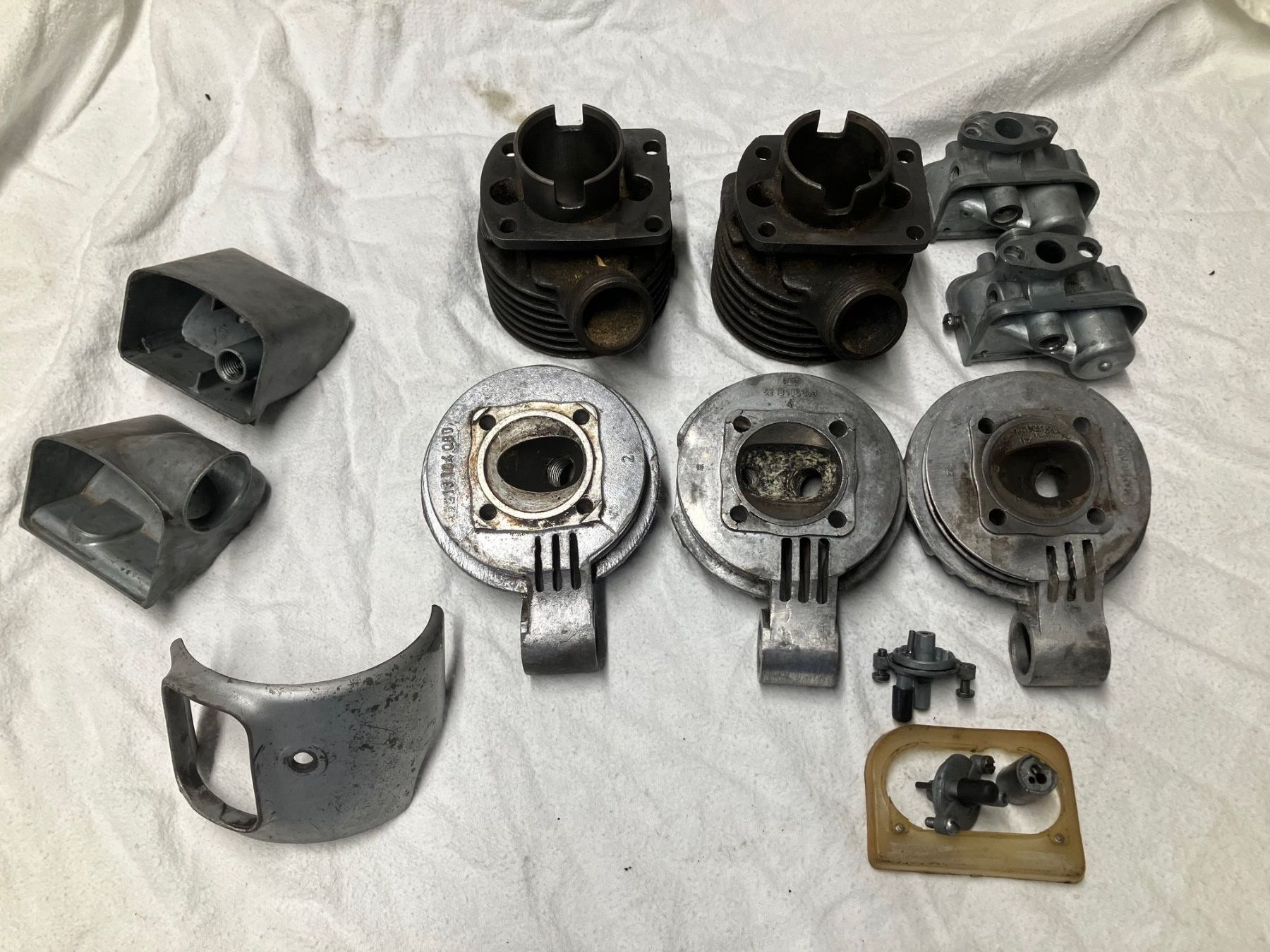 Sachs Tutti i ricambio per moto: Sachs 50/2 Motorenteile – Usato da Dürnten venduto da Mlaverda