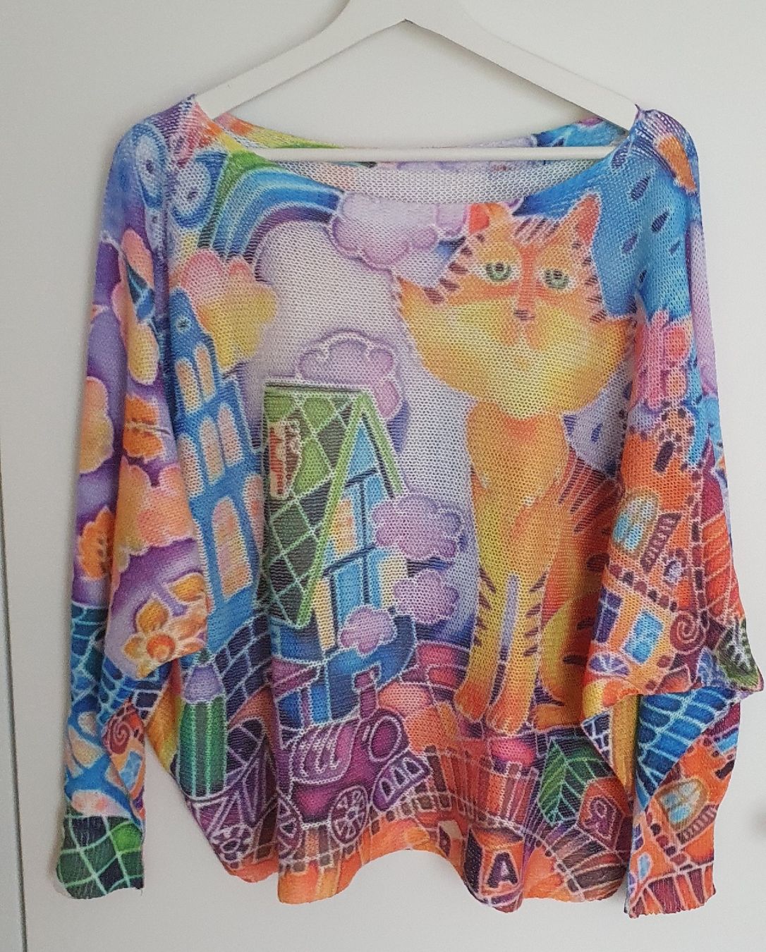 Pulls & Sweat-shirts: Bunter One Size Katzenpullover – D'occasion à Möriken AG par Katze110