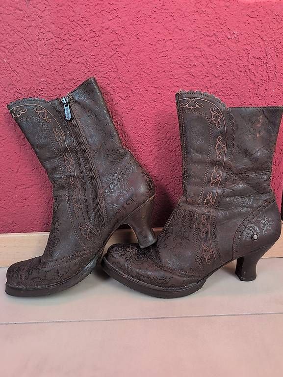 Neosens Scarpe da donna: Botines à talon Neosens 41 – Usato da La Chaux-de-Fonds venduto da Mcleonita 2