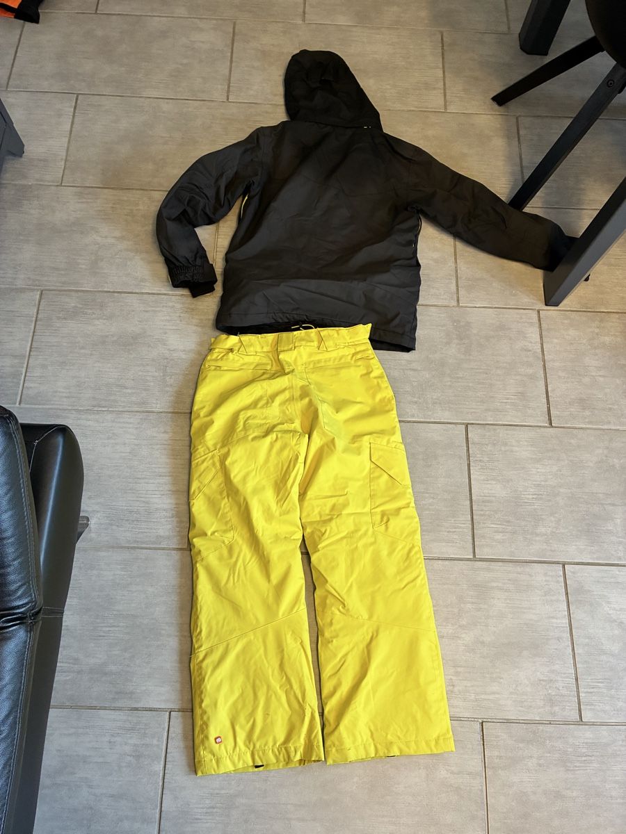 Completi: Ensemble de ski Belowzero – Usato da Orvin venduto da loulax01 1