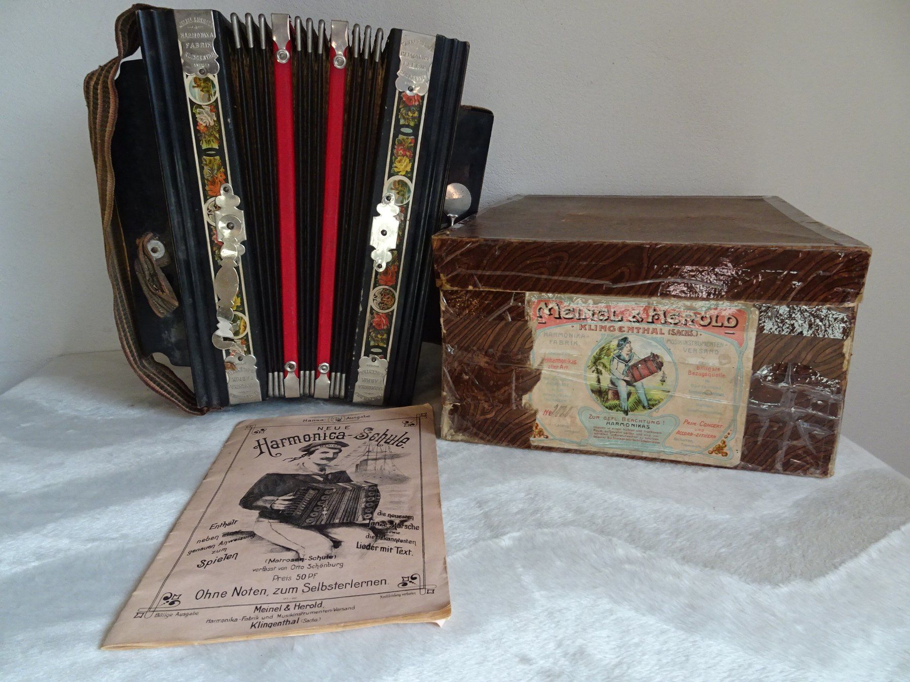 Meinl Strumenti musicali: Harmonika Meinel & Herold Klingenthal um 1900 – Usato da Siebnen venduto da niki61