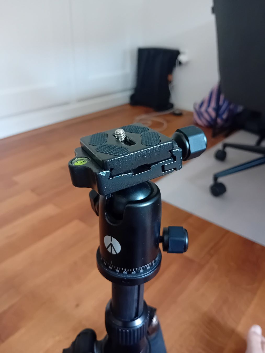 Manfrotto Treppiedi & Teste: Manfrotto Element Stativ – Usato da Bern venduto da ste_vq7x 4