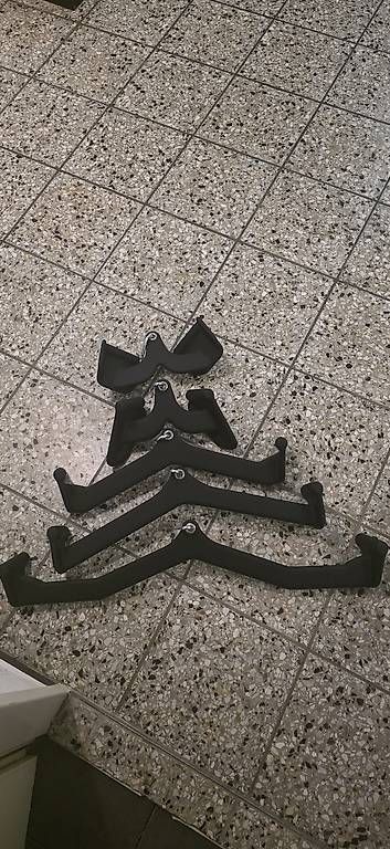 Hometrainer: Fitness Latzug griffe – Usato da Reinach BL venduto da inf_2lmk