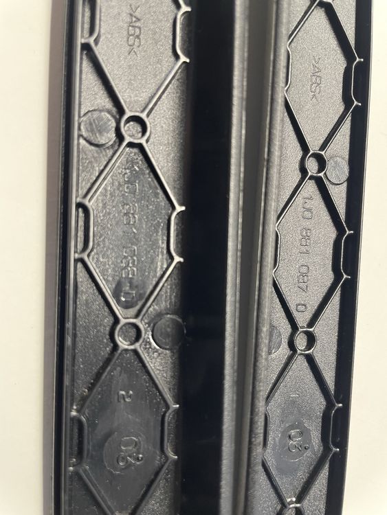 Volkswagen Alle Autoersatzteile: VW GOLF 4 etc… | Barres siege intérieur plastique protection – Gebraucht aus Denges von Ricautomotive 4