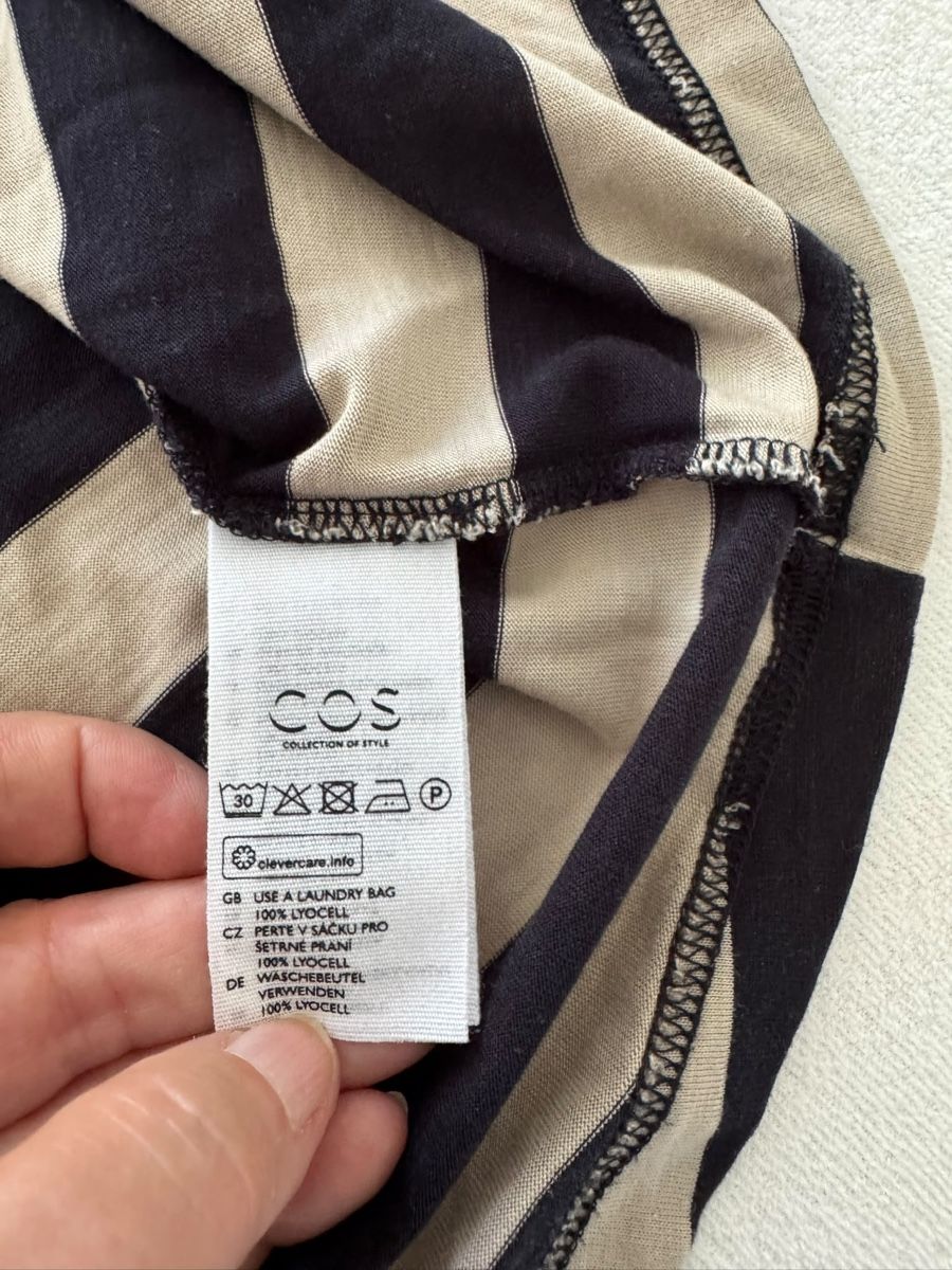Cos T-Shirts: COS Langarmshirt L – Gebraucht aus Zug von nissi_25 2