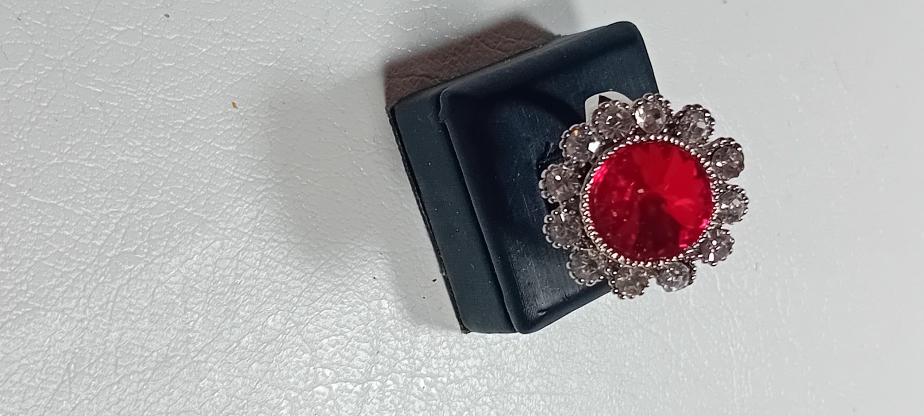 Ringe: ring modeschmuck mit echt kristall – Neu (gemäss Beschreibung) aus Basel von bij_5hqd 3
