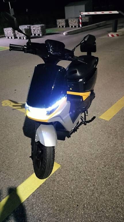 Scooters: Eletric scooter bike – Gebraucht aus Dietikon von air_dy5b 3