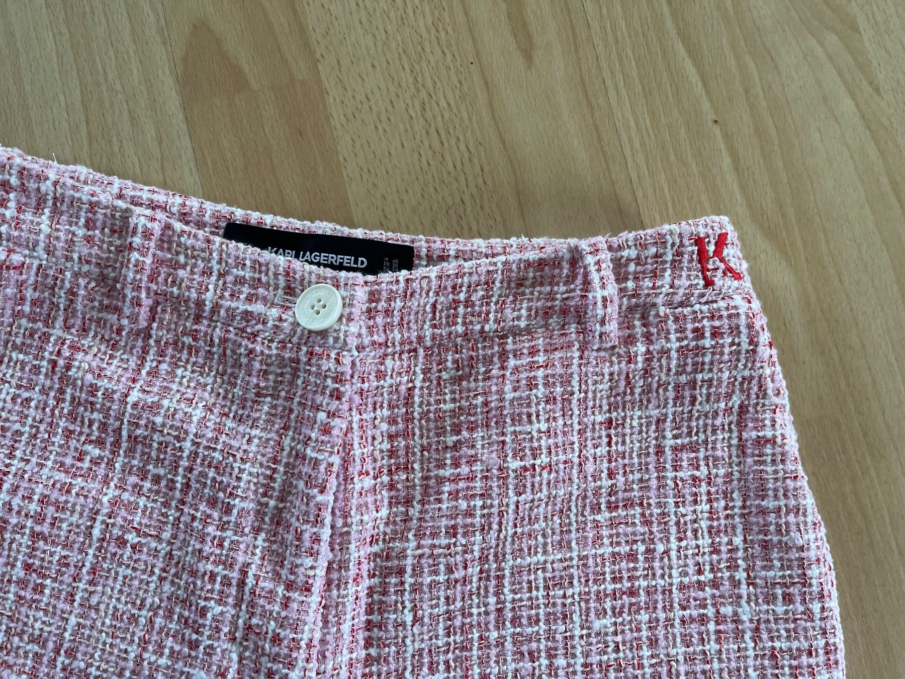 Karl Lagerfeld Pantaloni: original karl lagerfeld short - pink - grösse 36 – Usato da Schwerzenbach venduto da starsearch 2