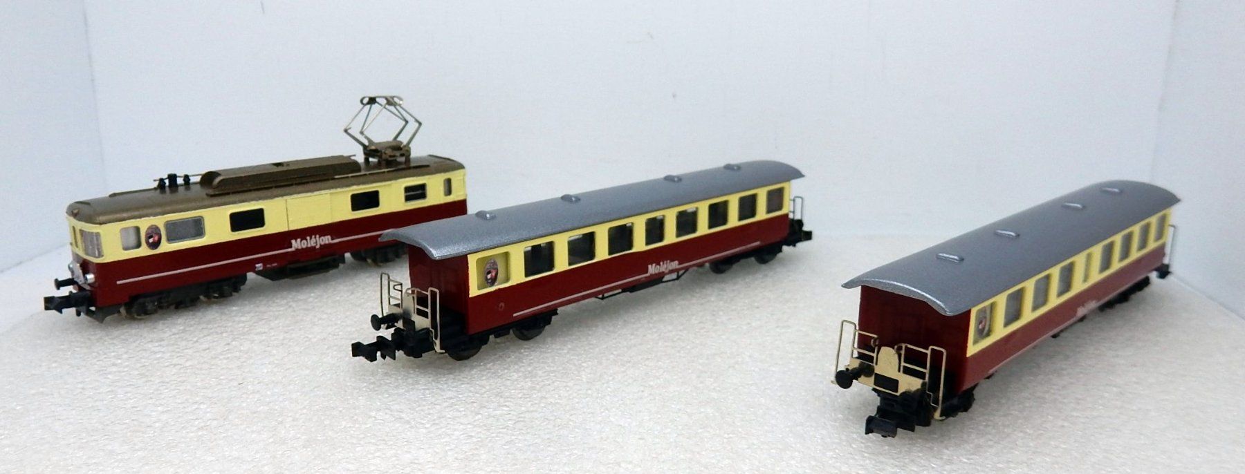 Hobbytrain Modellini di ferrovie: N  - TPF - Train fondue - Rame 3 éléments  Livrée "Moléjon" – Usato da Locarno venduto da Gudrun2 4