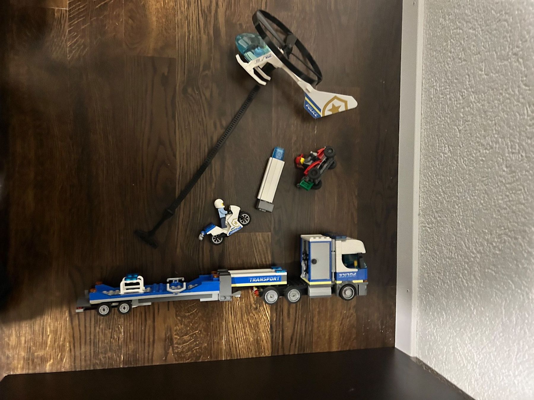 Lego Giocattoli: Lego Polizei Lastwagen – Usato da Gränichen venduto da herbstblatt18 1