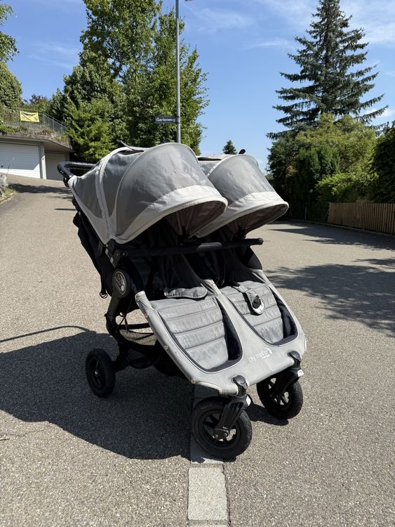 Baby Jogger Poussette: Zwillingskinderwagen Baby Jogger City Mini GT Double – D'occasion à Wiesendangen par Malagon