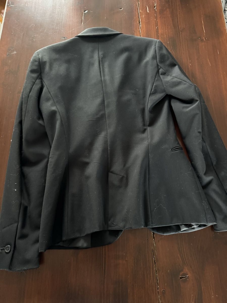 Zara Jacken: Blazer von Zara Basic, Grösse 36 – Gebraucht aus Buonas von Mikesteal 2
