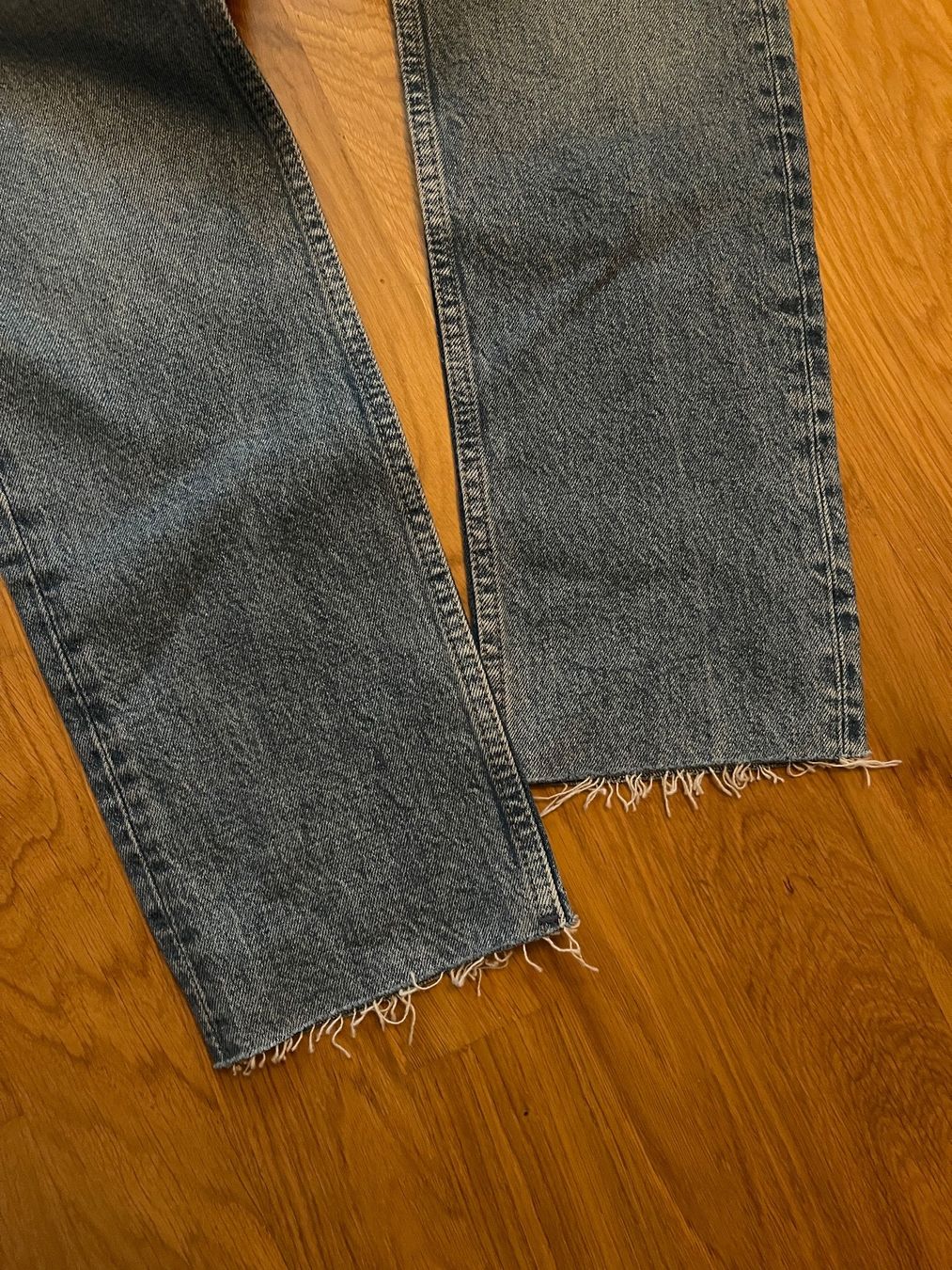 Zara Jeans: ZARA Jeans, Gr. 34 – Nuovo (secondo la descrizione) da Dübendorf venduto da liism 4