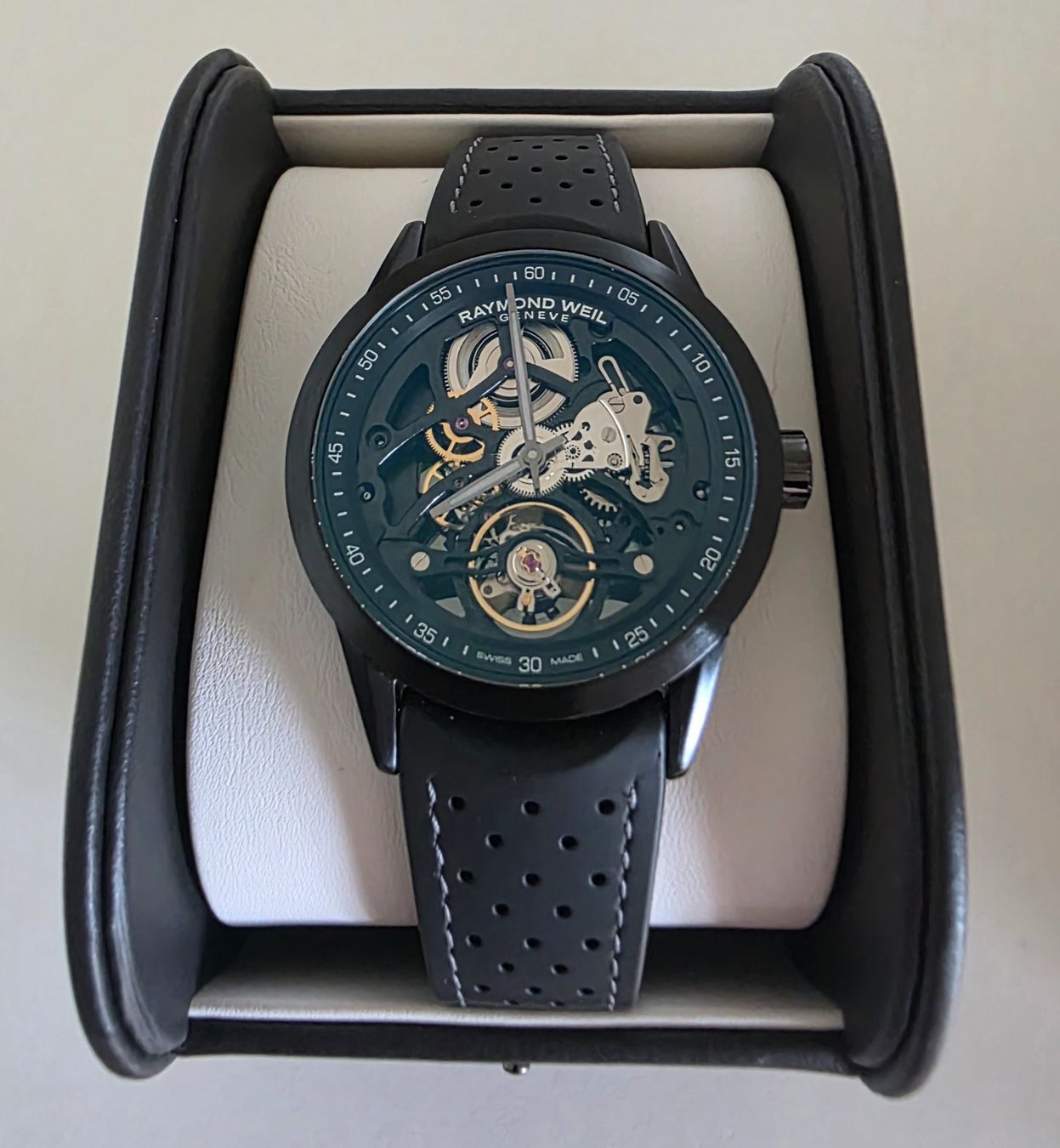 Raymond Weil Orologi: Raymond Weil Freelancer Skeleton Automatik Schwarz – Usato da Hedingen venduto da Luca25