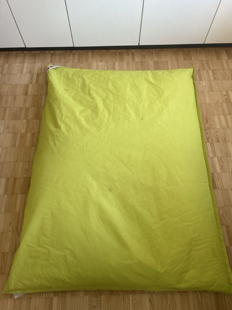Cuscini: Bequemer Big Bag von Sitting Point – Usato da Buonas venduto da Shiggy29