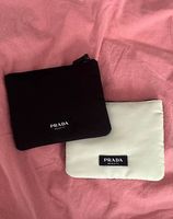 2 pochettes Prada  noir & vert menthe neuves