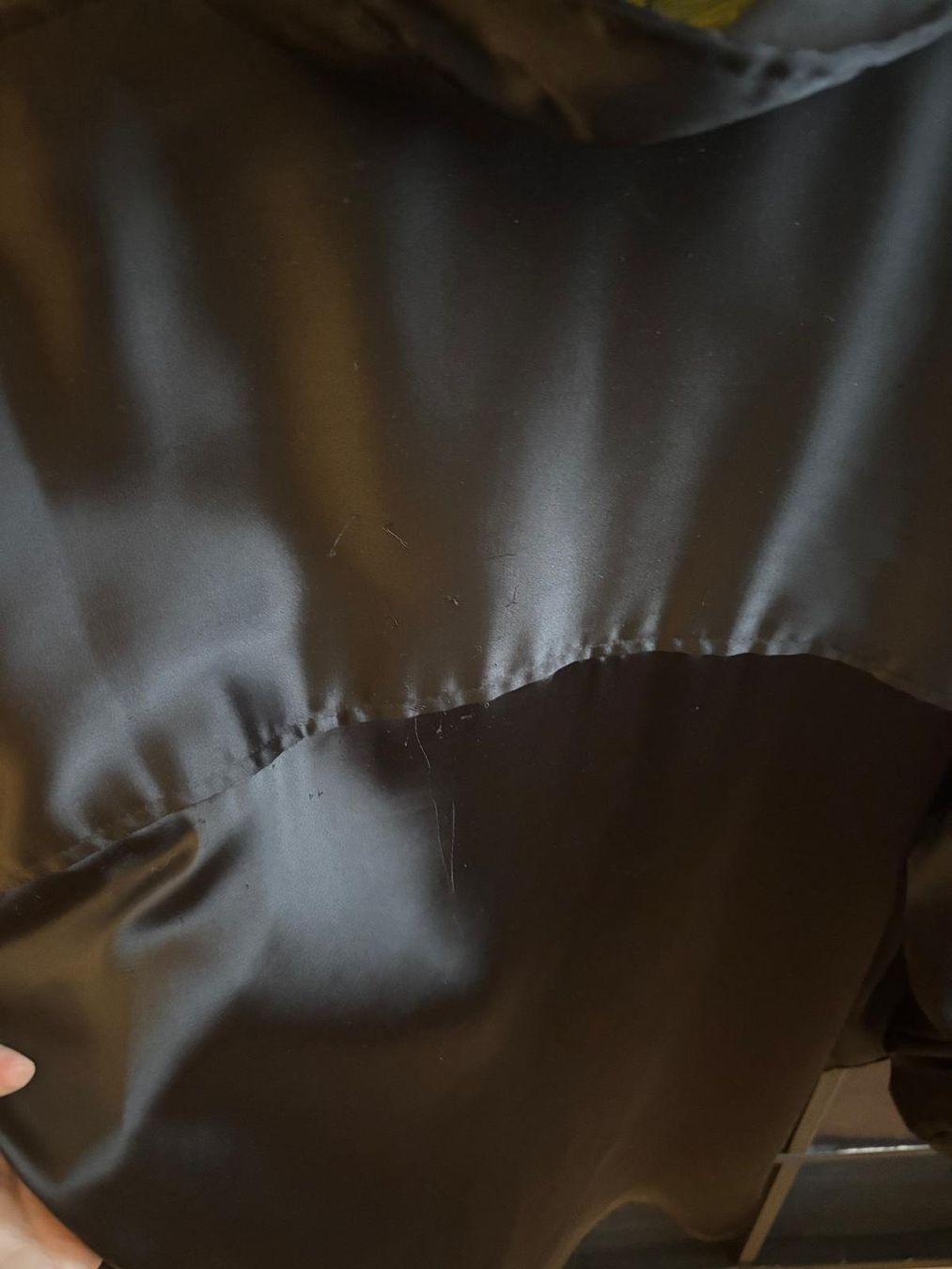 H&M Camicette: Schwarze Satin Bluse, Grösse L – Usato da Bülach venduto da reaos 3