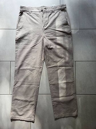 Beigefarbene Hose von Reserved