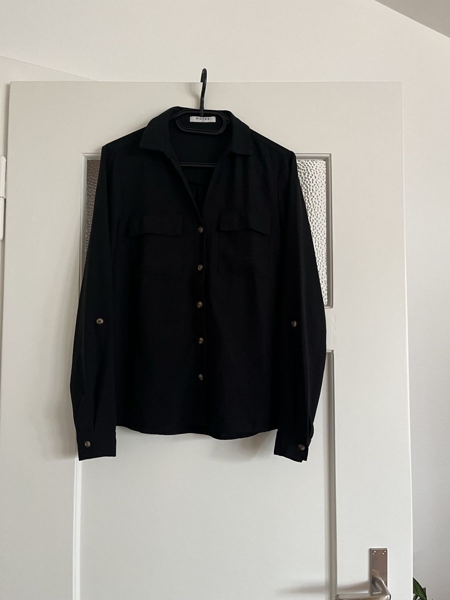 Pieces Blusen: Damenbluse Business/Freizeit Pieces XS – Gebraucht aus Olten von lcs_2sdk