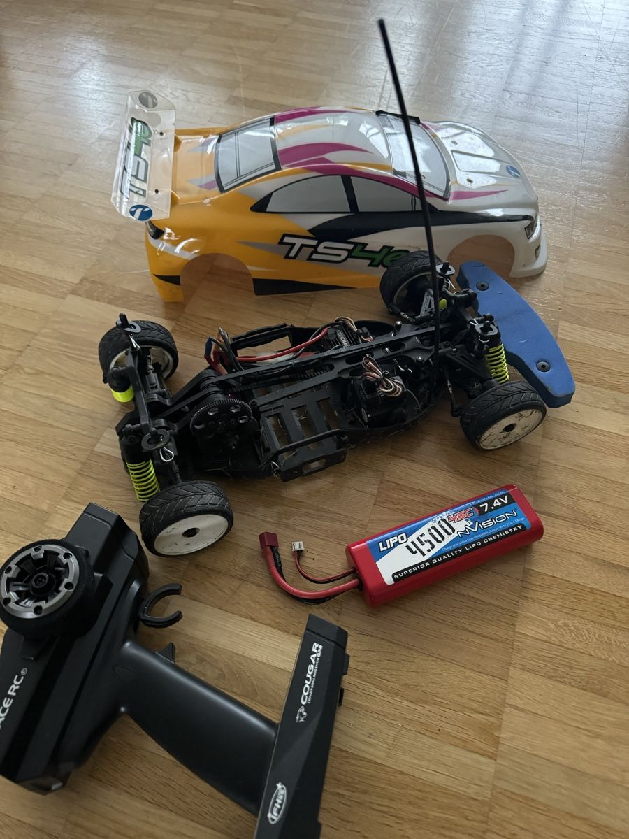 Modellismo RC: RC Auto (Thunder Tiger TS4e) – Usato da Köniz venduto da Subway78