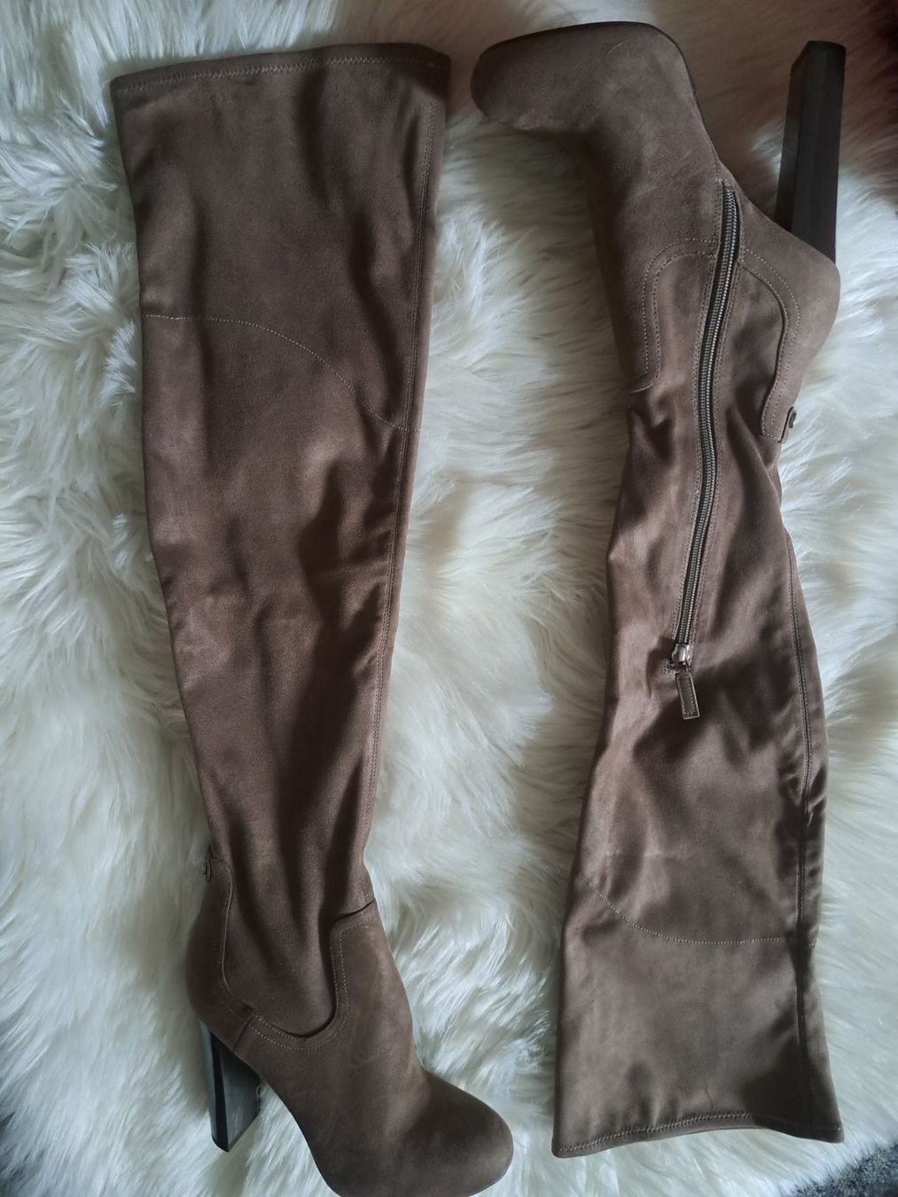 Guess Damenschuhe: Guess Stiefel – Neu (gemäss Beschreibung) aus Saas Grund von IvanaXY