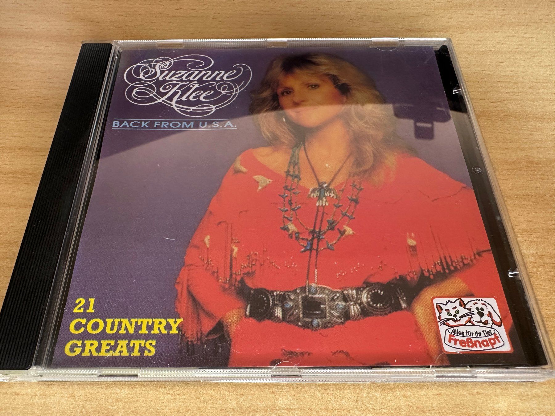 CD: D4 Suzanne Klee – Back From U.S.A. – Usato da Rikon im Tösstal venduto da Alpenmutz