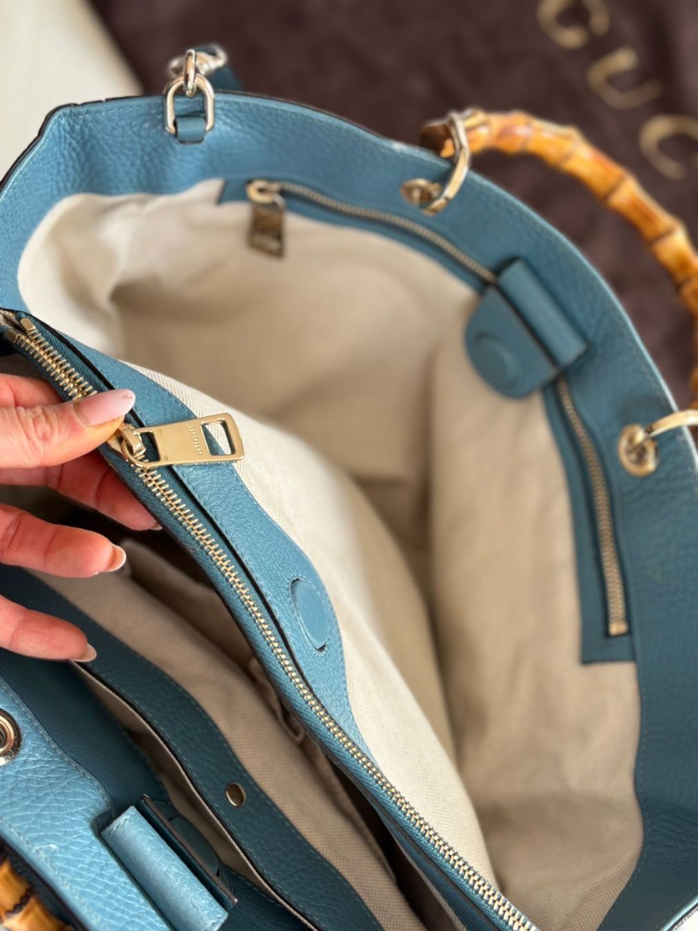 Gucci Borse da donna: Borsa Gucci in pelle blu – Usato da Rancate venduto da FiorAngela011 3