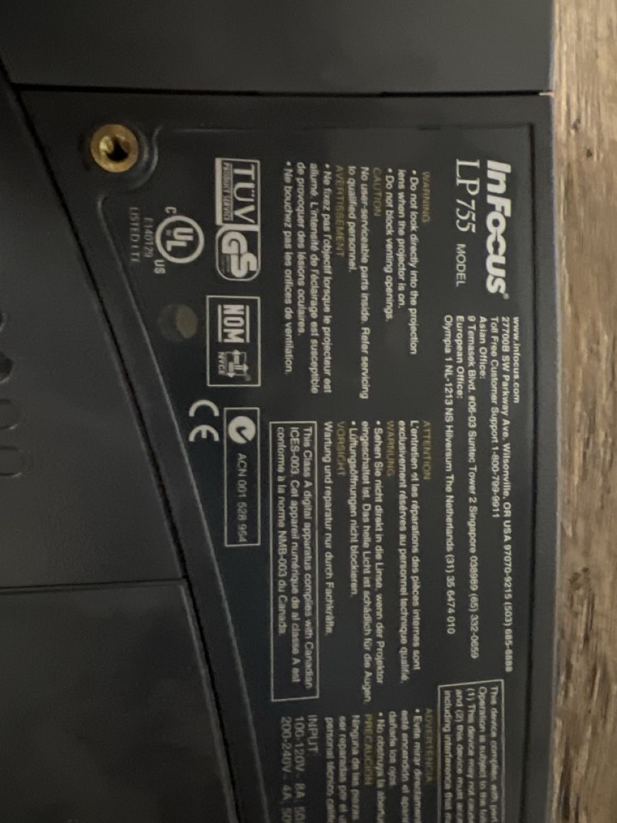 Infocus Proiettori: Beamer In Focus Lp 755 – Usato da Itingen venduto da Rollifrey