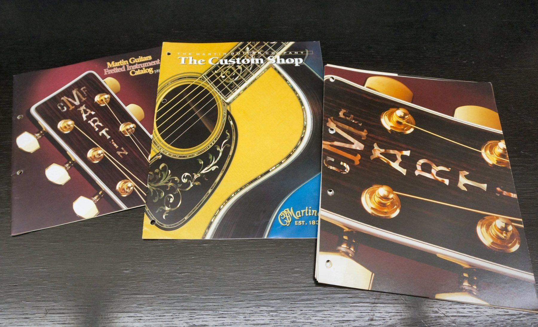 Riviste & Magazine: COLLECTORS STUFF Martin Guitars Catalogues – Usato da Zofingen venduto da Rodeln