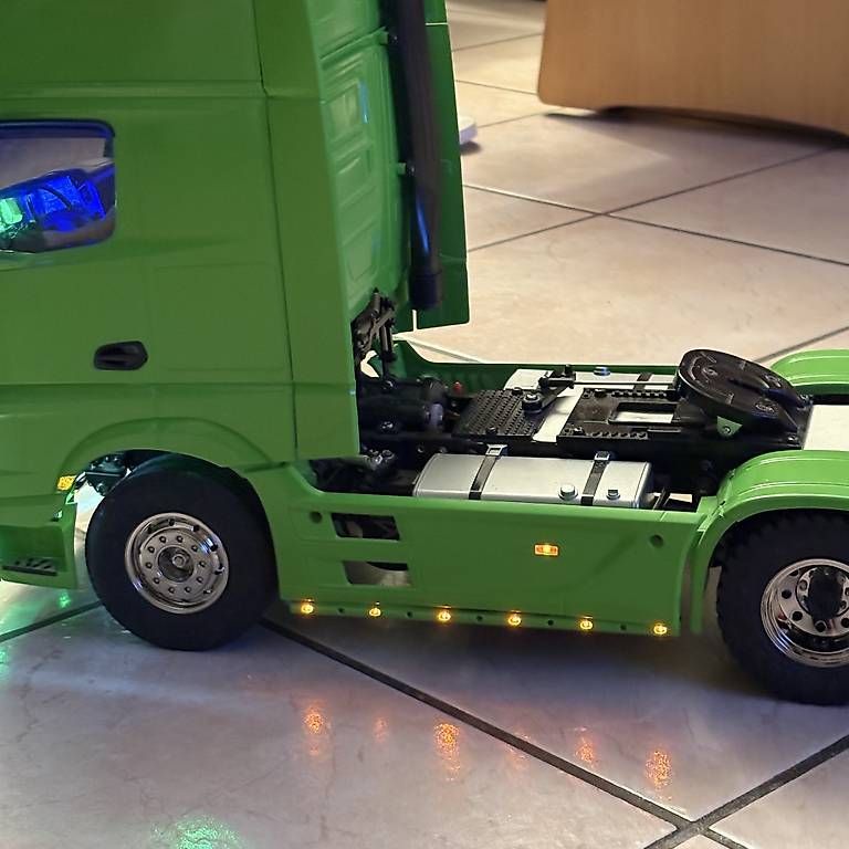Modellismo RC: Tamiya Actros  – Usato da Mézières FR venduto da Paulwalke3 2