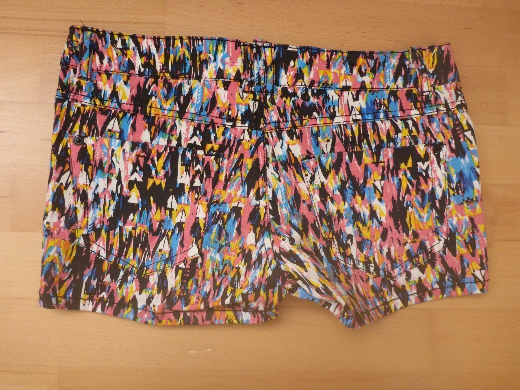 Pantaloni: Hotpants Gr XS – Usato da witterswil venduto da Bargo 1