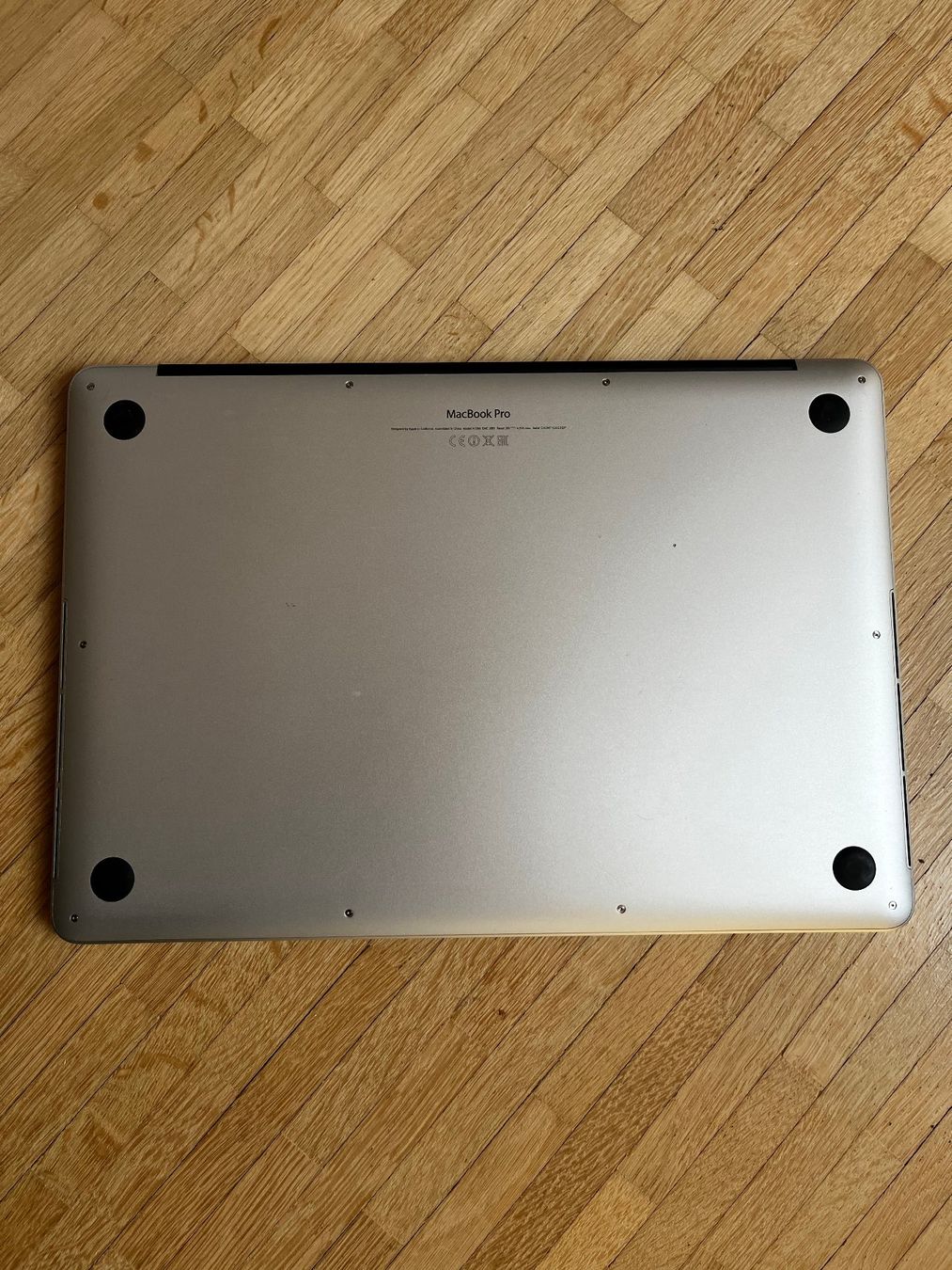 Apple Notebook: MacBook Pro 15" Mid 2014 mit Sequoia – Usato da Zufikon venduto da tomasba 2