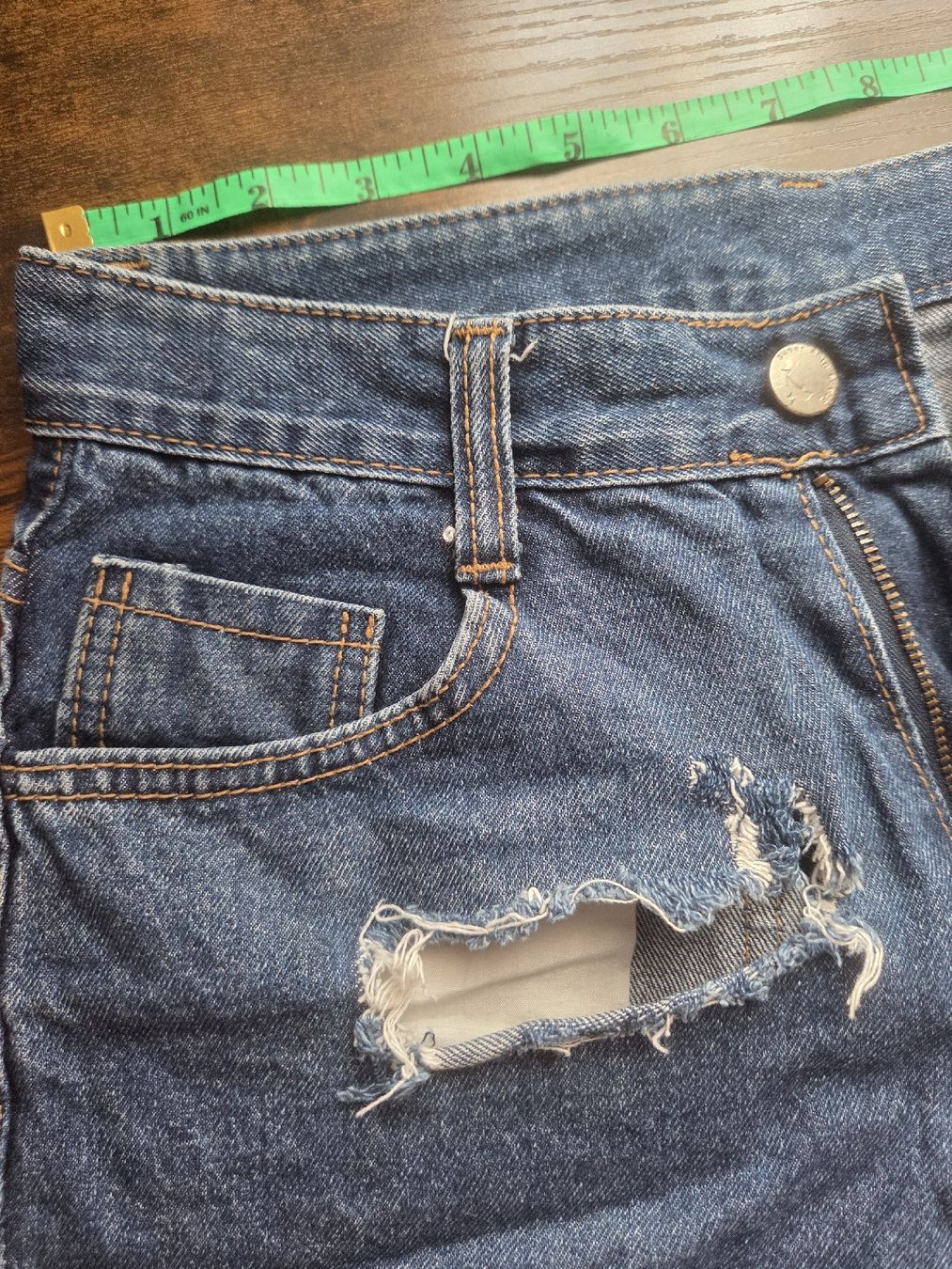 Pantalons: Jeans Shorts Grösse 26 distressed blue denim – D'occasion à Winterthur par Maricels_Boutique 5