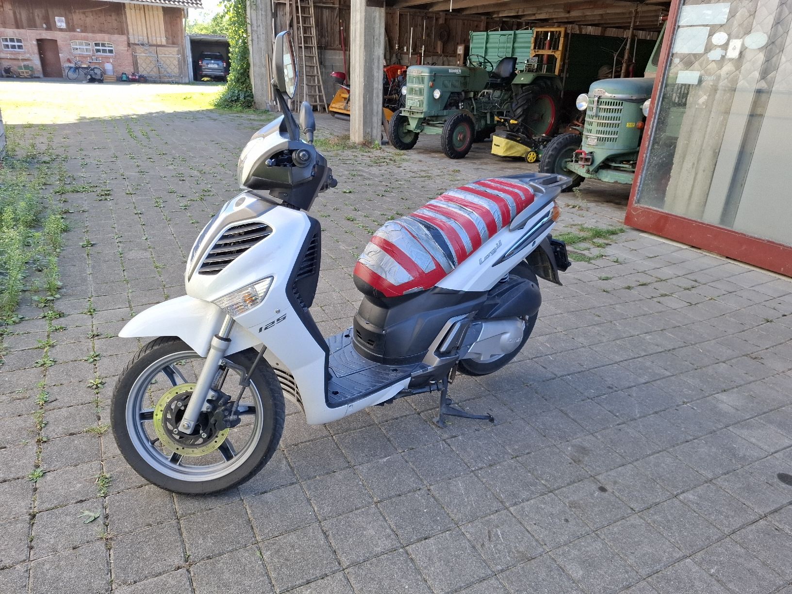 Tell Scooters: Roller 125 Tell – Gebraucht aus Neukirch (Egnach) von Mart6